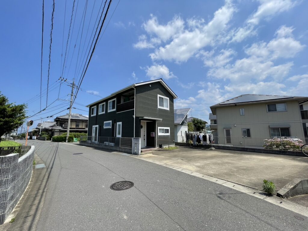 大村市小路口町　6SLDK　二世帯住宅向き　浜松建設施工　中古戸建住宅 画像3